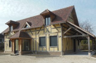 MAISON PANS DE BOIS